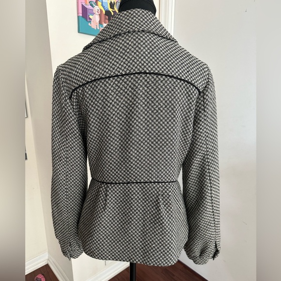 Vintage Midtown hounds tooth, pea coat - Picture 4 of 6